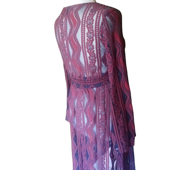 Jealous Tomato Floral Lace Button Closure Cardigan / Cover Up Size Small - Picture 8 of 10